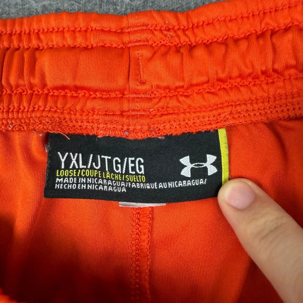 Under Armour Basketball Shorts Mens YXL‎ Orange Navy Blue Athletic Loose Fit